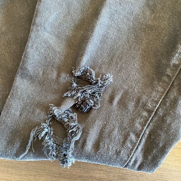 Mossimo Dark Wash Distressed Mid Rise Denim Jeggings Size 8 - Picture 4 of 7